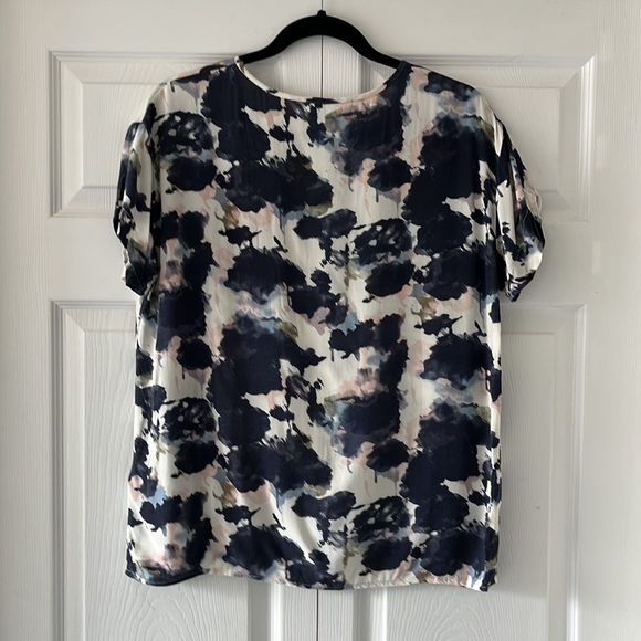 Abstract print t-shirt - Picture 4 of 6